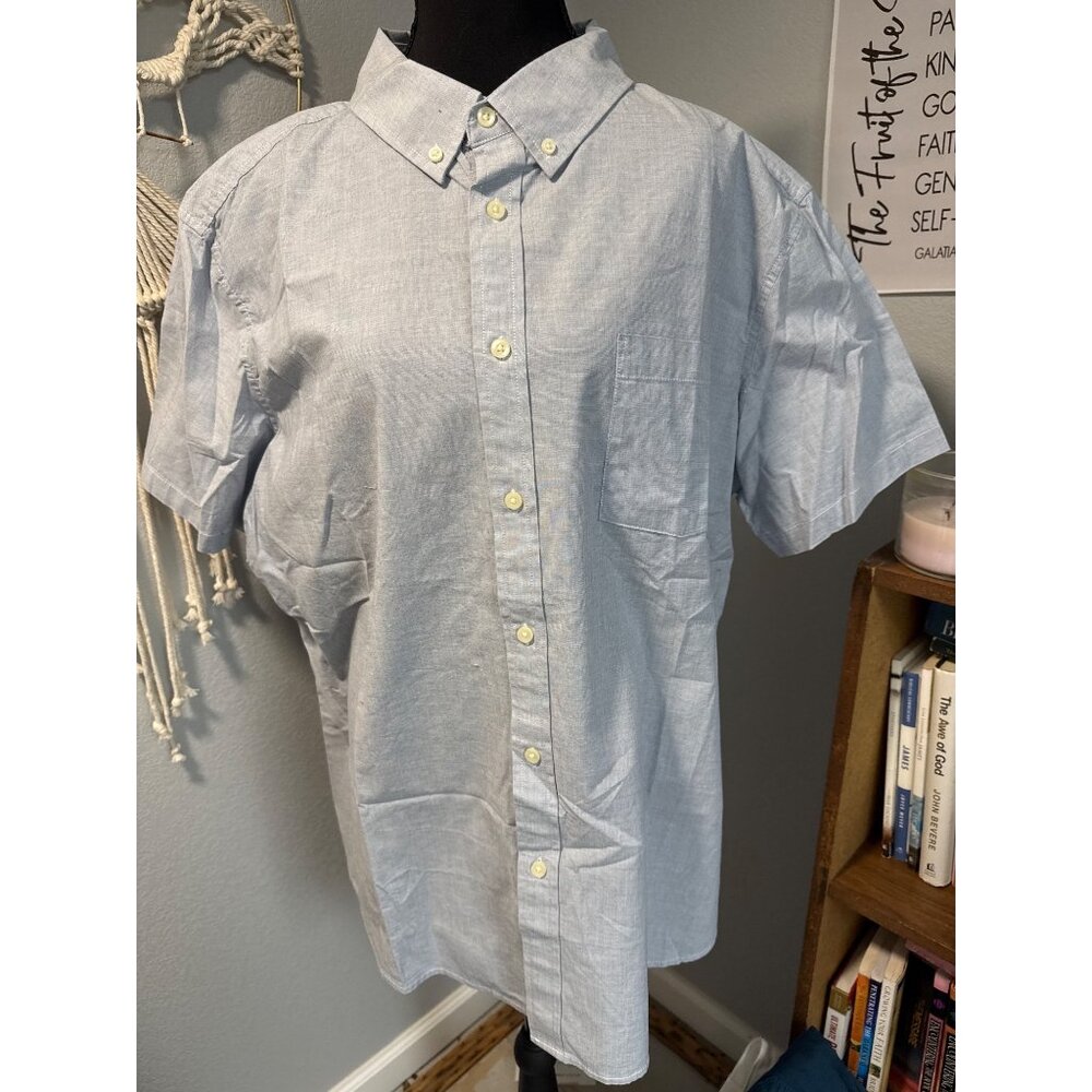 Five Four Los Angeles Mens XL Light Blue Short Sleeve Button-Up Shirt